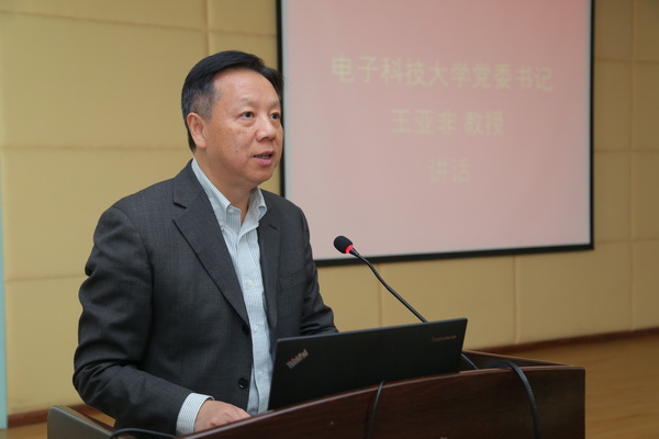 习近平0008.JPG 264e43179a26783d06746cce615bb260.jpg