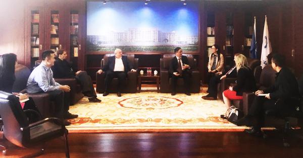 会谈.JPG 会谈.JPG