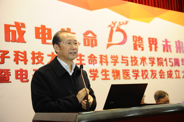 shengm0005.JPG c65d8f89d70718373df83f0ac3b56ba8.jpg