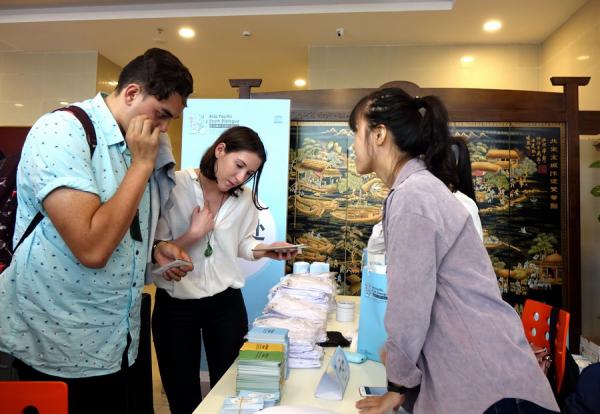 DSC07623_缩小大小.JPG e6994d8317751437ba4bfa7fc83f610e.jpg